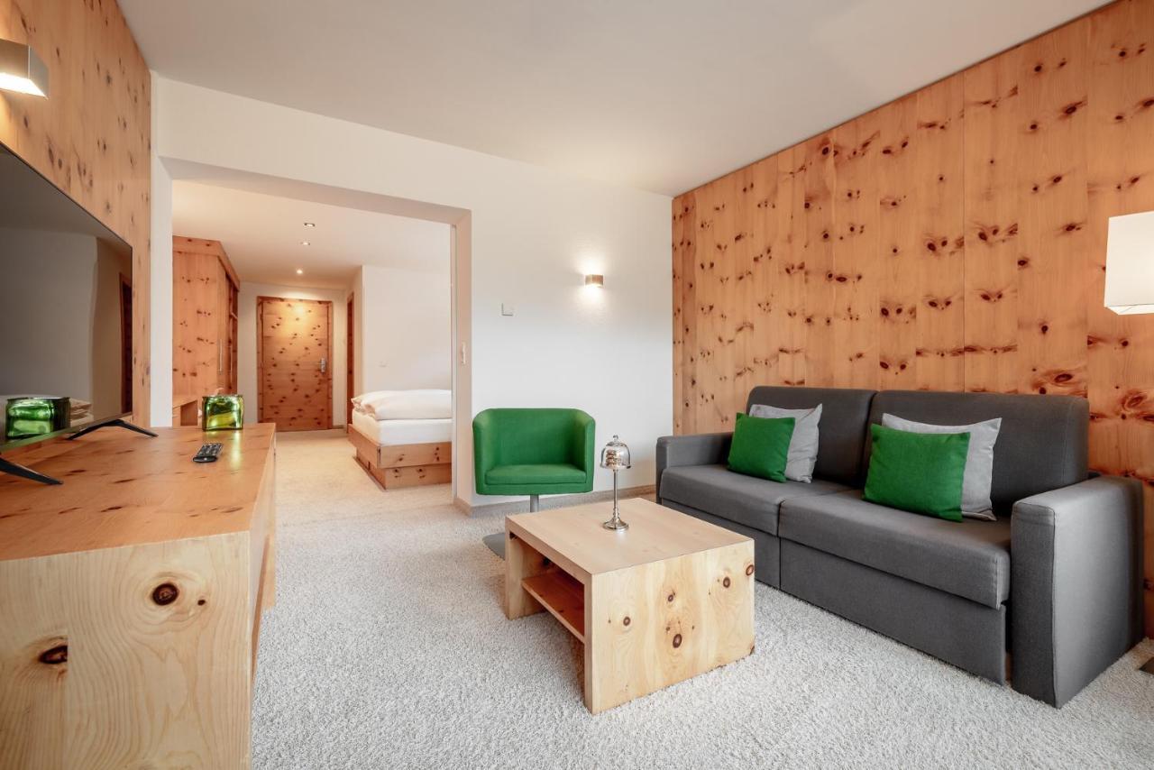 Alpen-Comfort-Hotel Central Nauders Exterior photo