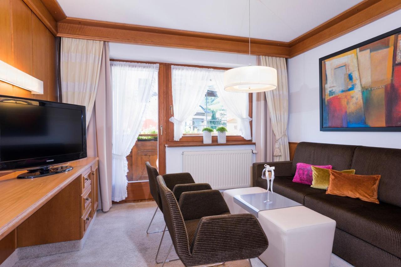 Alpen-Comfort-Hotel Central Nauders Exterior photo