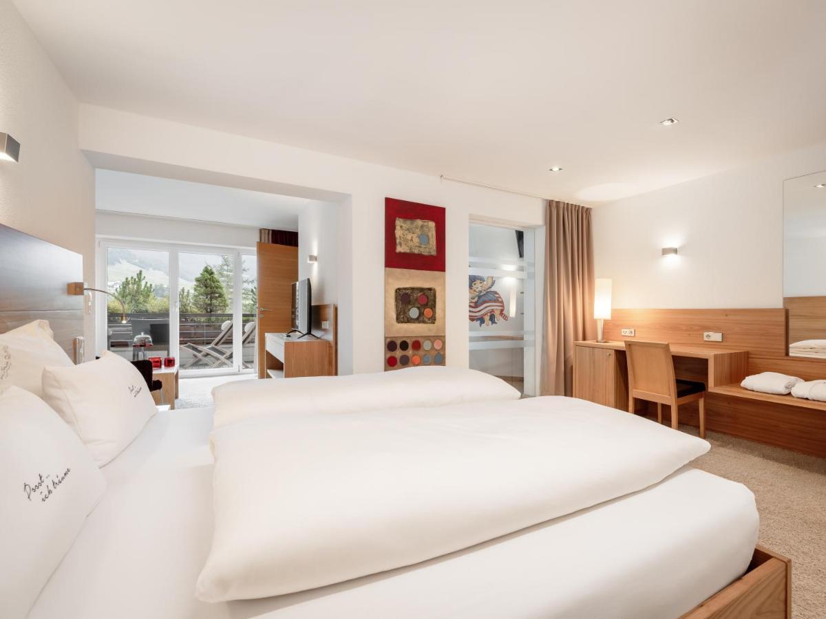 Alpen-Comfort-Hotel Central Nauders Exterior photo